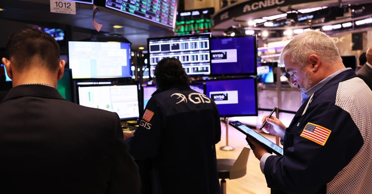 stock-market-today:-stocks-lower-as-trade-war-risk-grips-global-markets