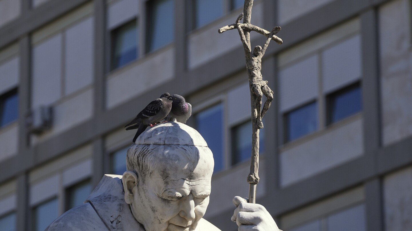 pope-resting-after-sleeping-through-the-night-with-a-ventilation-mask-as-he-battles-pneumonia
