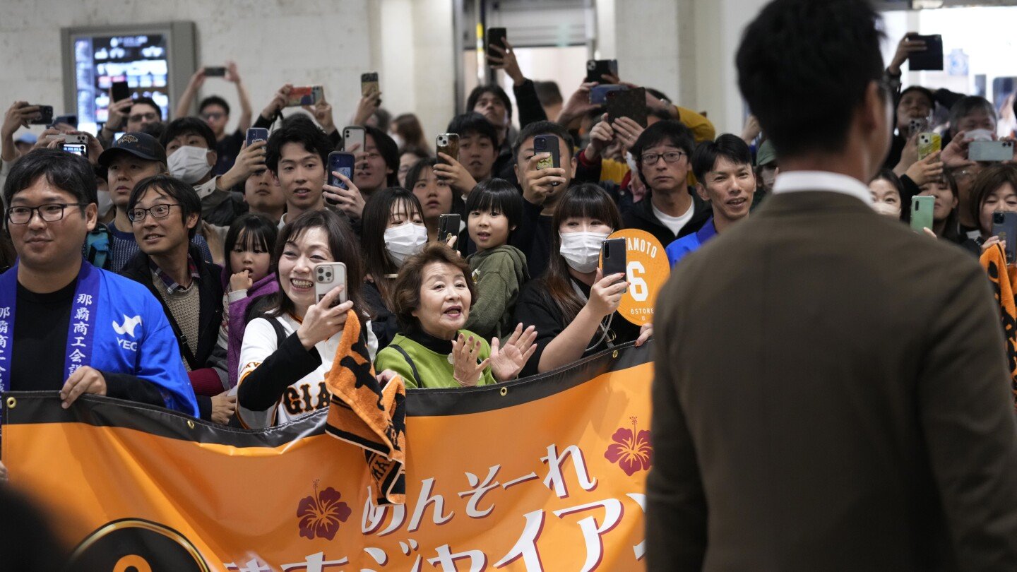 ap-photos:-here’s-what-spring-training-looks-like-in-japan