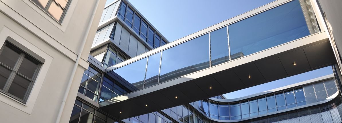 carlisle-companies-incorporated-(nyse:csl)-stock-has-shown-weakness-lately-but-financials-look-strong:-should-prospective-shareholders-make-the-leap?