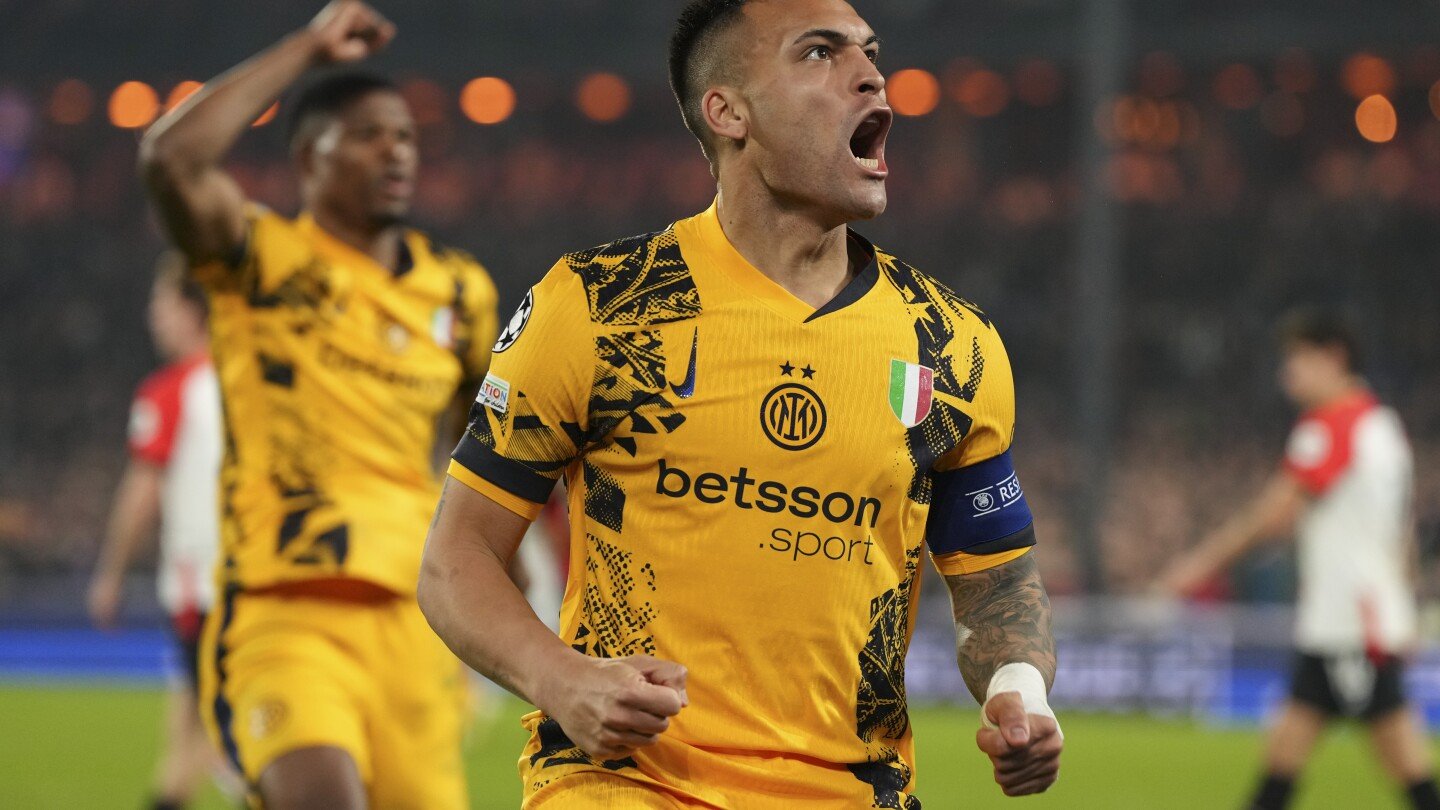 inter-milan-moves-closer-to-champions-league-quarterfinals-with-a-2-0-win-at-feyenoord