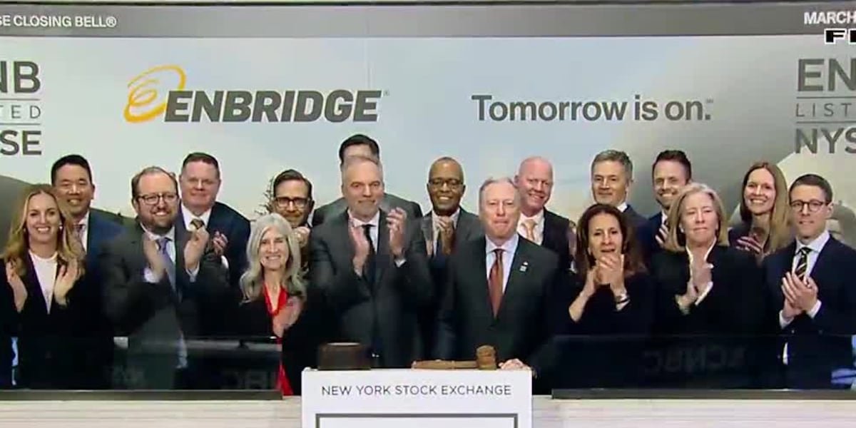 staying-ahead-of-the-market:-what-financial-experts-say-you-should-know