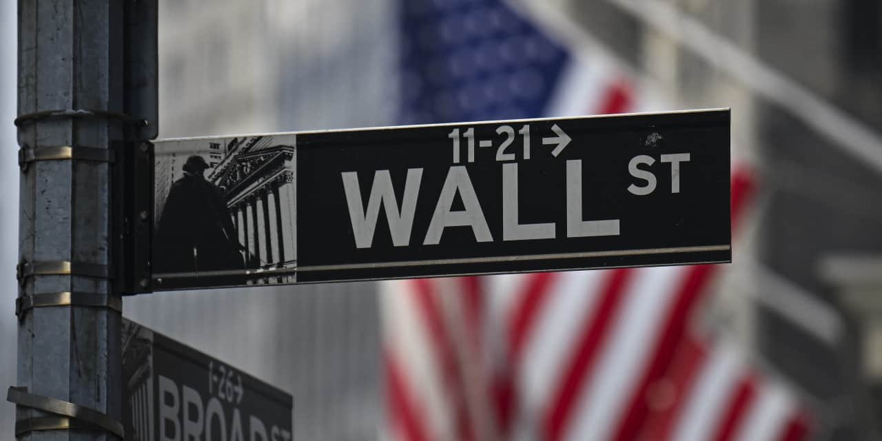 stock-market-today:-dow,-s&p-500-and-nasdaq-set-to-give-back-gains-as-uncertainty-lingers-ecb-decision,-jobless-claims-data-ahead.