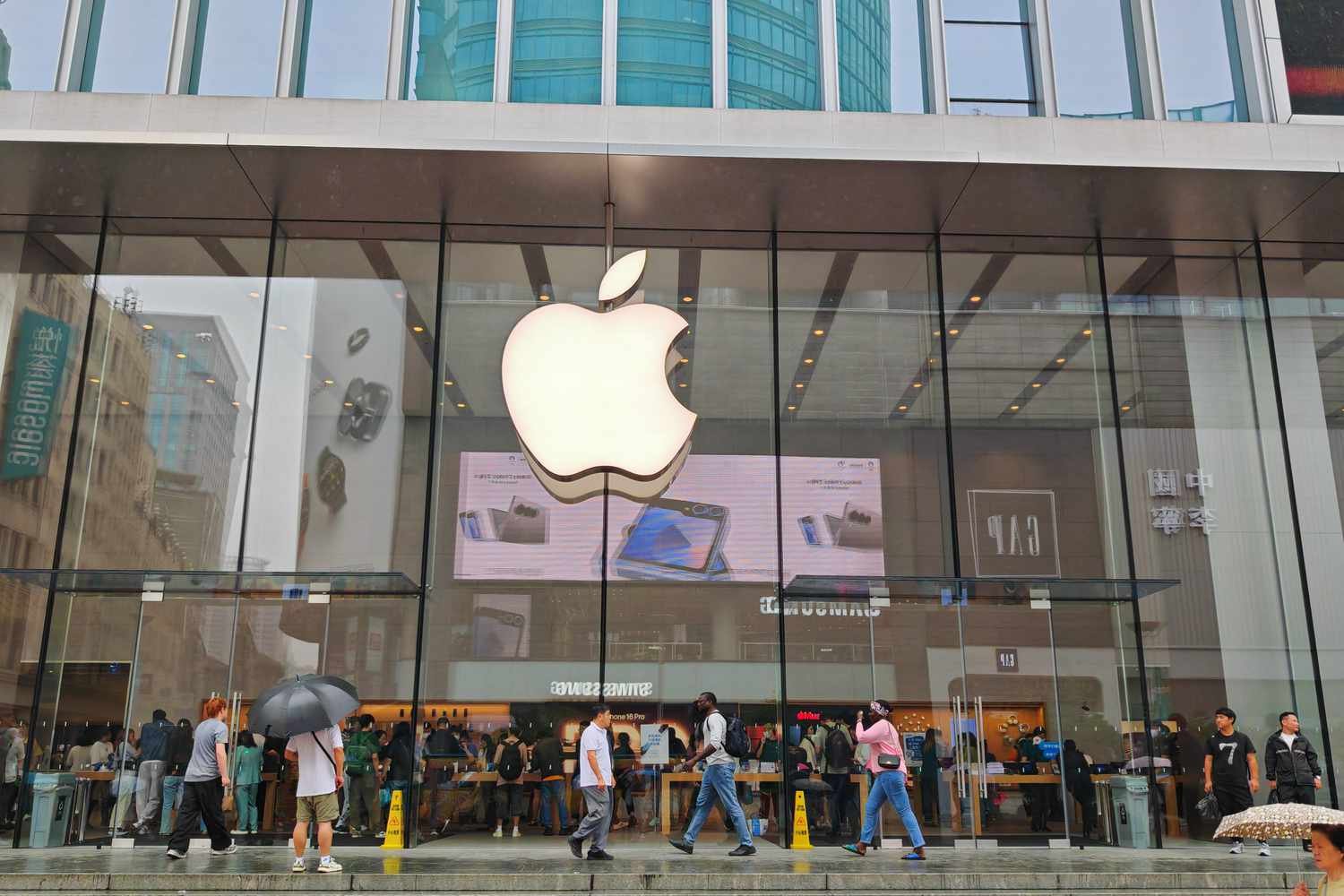 what-analysts-think-of-apple-stock-ahead-of-wednesday’s-product-launch