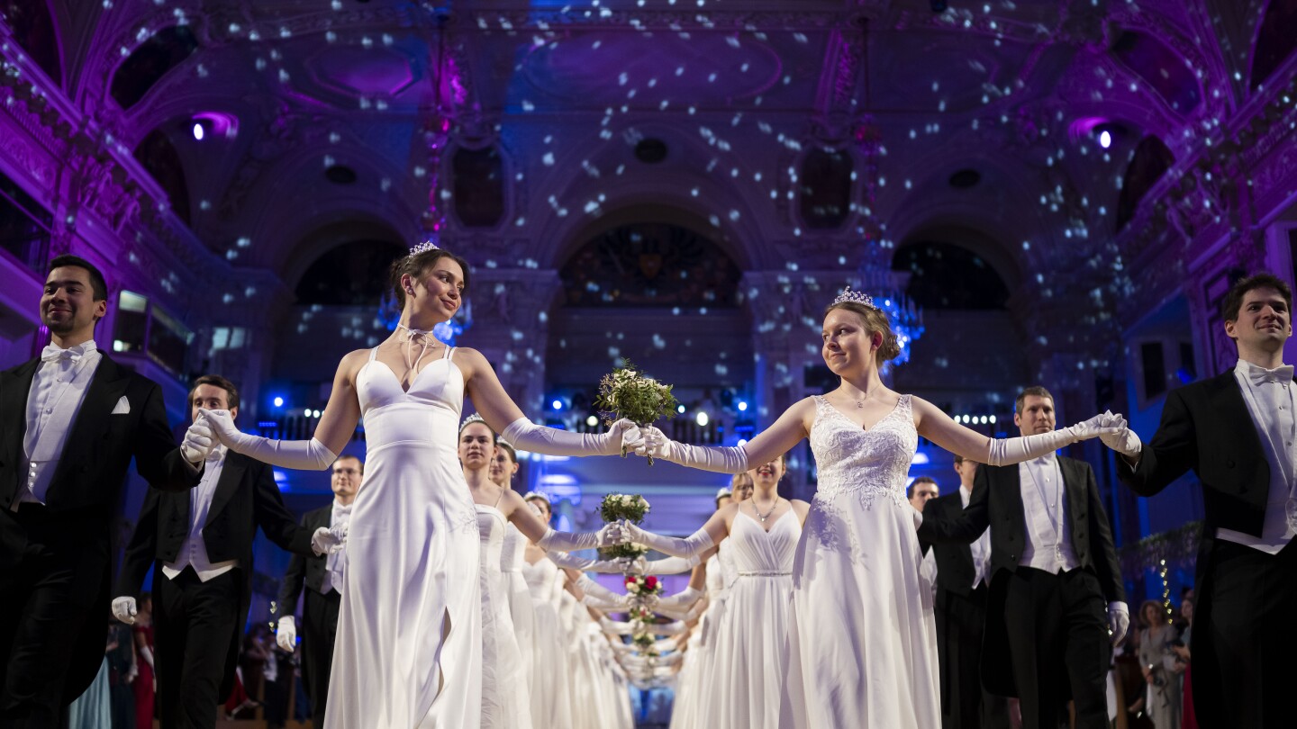 ‘let-the-waltz-begin!’-vienna’s-ball-season-has-18th-century-roots,-but-teens-now-go-online-to-dance