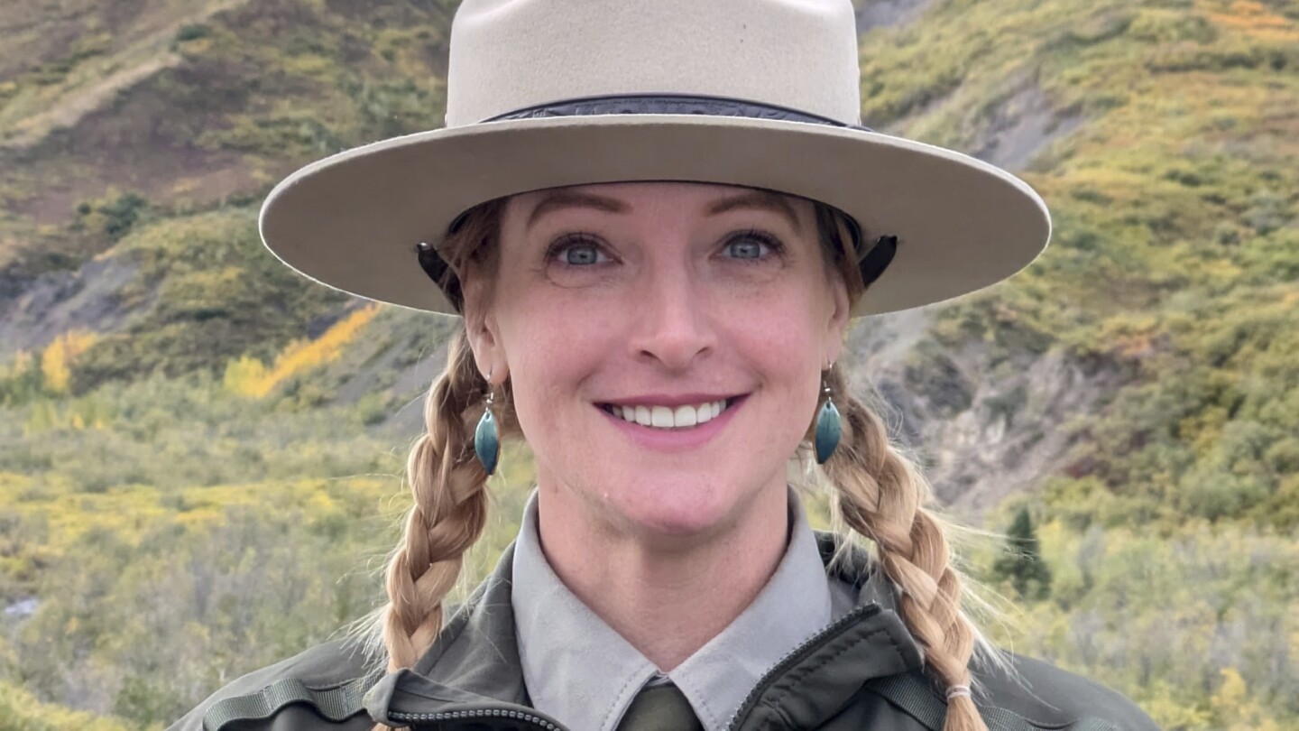 thrust-into-unemployment,-axed-federal-workers-face-relatives-who-celebrate-their-firing