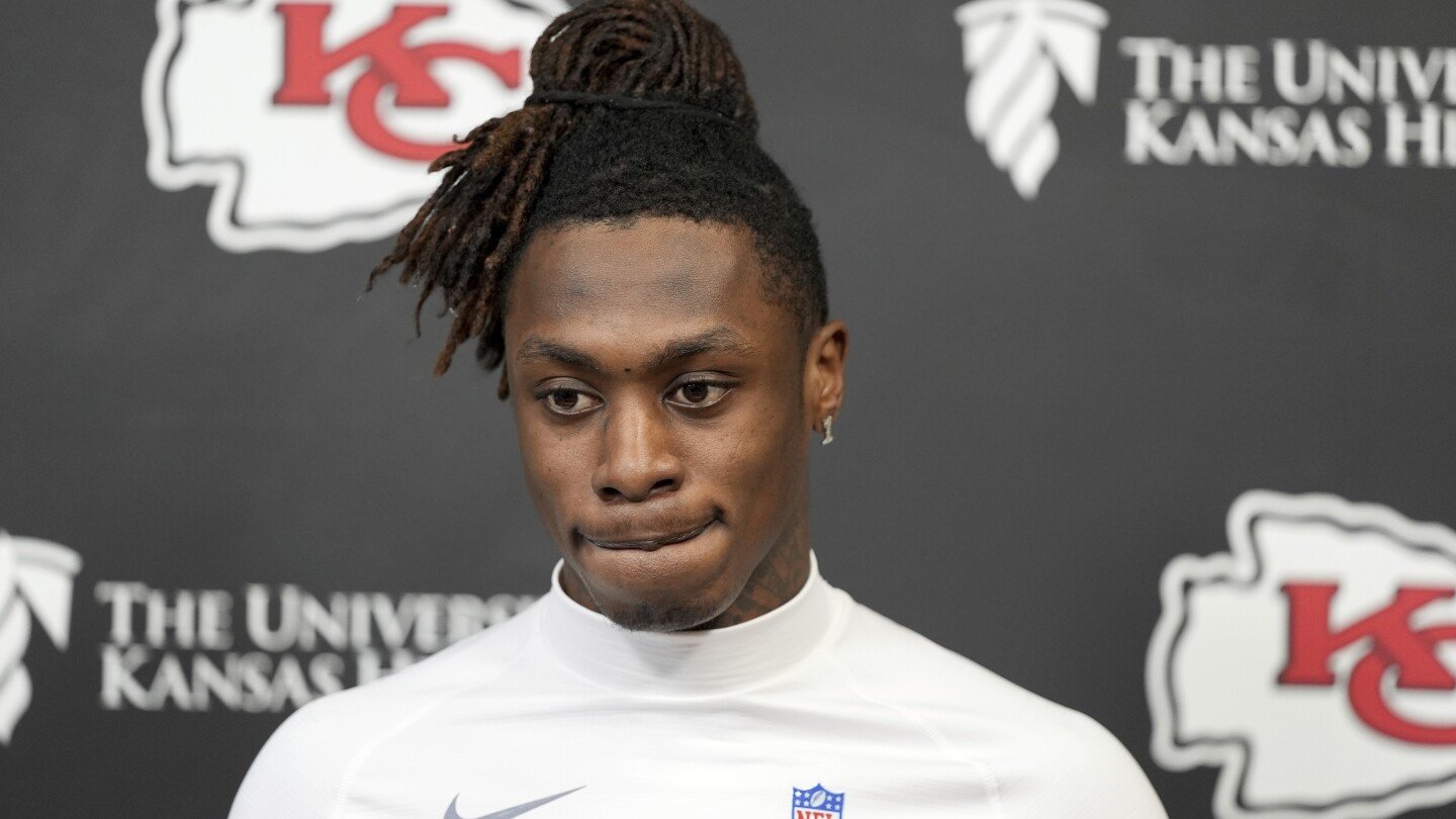 chiefs-receiver-xavier-worthy-is-arrested-in-texas-on-a-family-violence-assault-charge