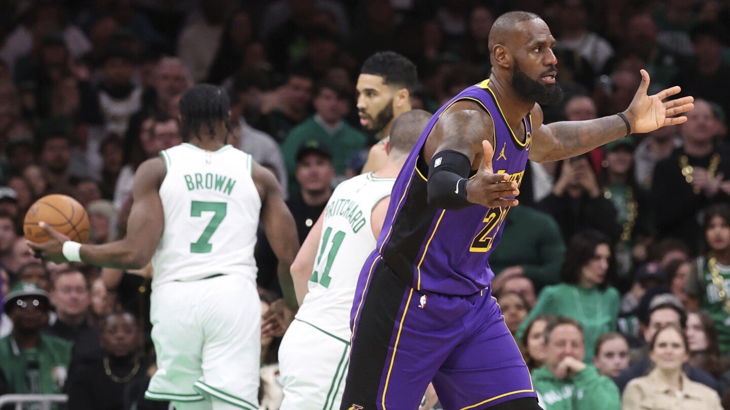 lebron-james-has-‘not-much-concern’-after-exiting-loss-to-celtics-with-late-groin-injury