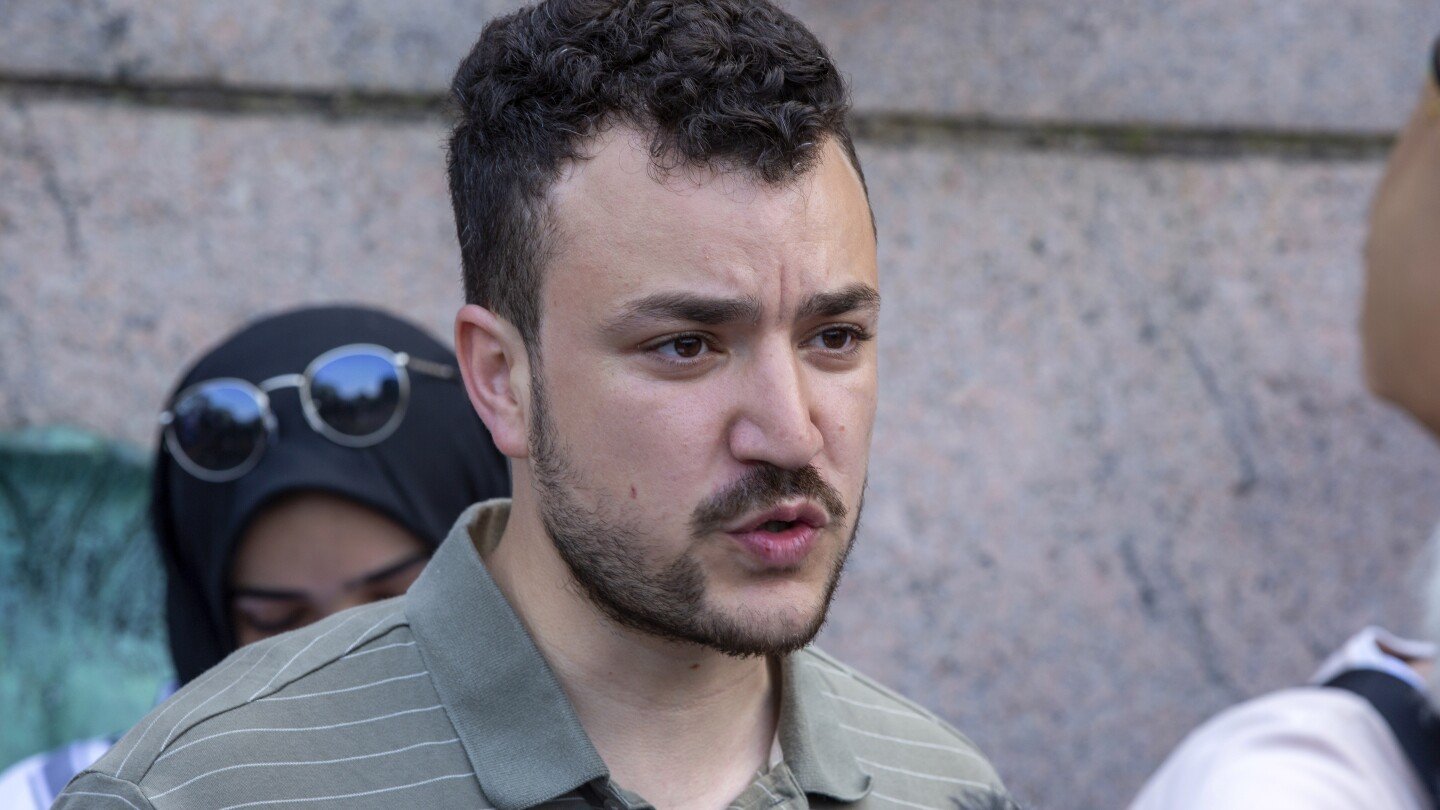 ice-arrests-palestinian-activist-who-helped-lead-columbia-university-protests,-his-lawyer-says