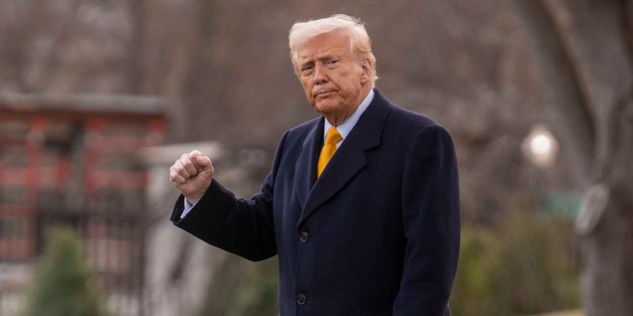 us.-stock-futures-fall-after-a-rough-week-on-wall-street,-as-trump-won’t-rule-out-recession