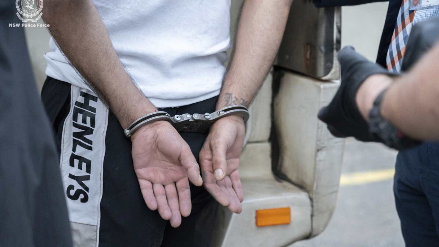 a-cache-of-explosives-in-sydney-provoked-antisemitic-terrorism-fears.-police-now-say-it-was-faked