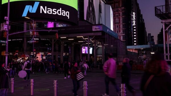global-market-today:-nasdaq-to-s&p-500-—-why-did-us-stock-market-crash?-can-it-impact-indian-stock-market-?-explained