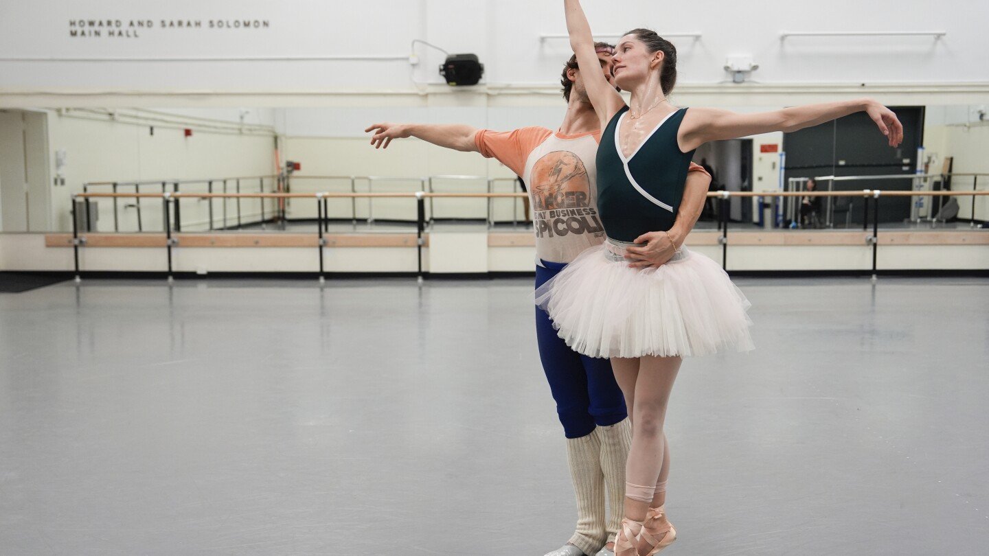 fluttering-arms,-aching-calves,-bursting-lungs:-‘swan-lake’-is-a-ballerina’s-mount-everest