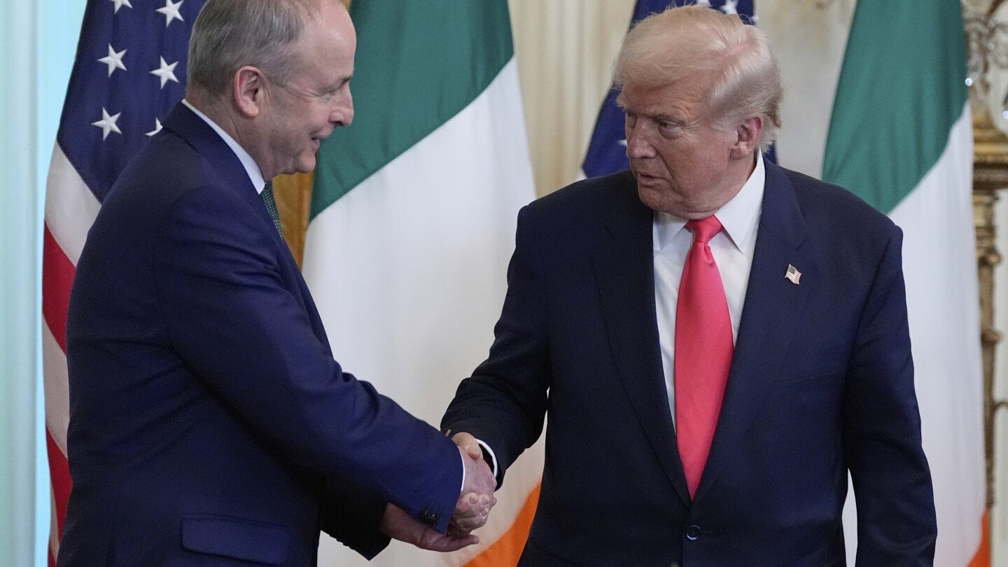trump-says-ireland-cheats-the-us-as-its-leader-joins-him-to-celebrate-st.-patrick’s-day