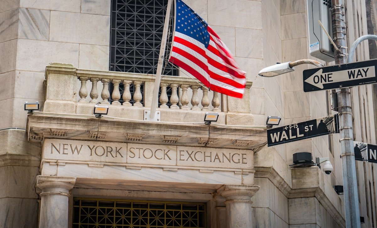 report:-stock-market-selloff-could-impact-high-income-earners’-retail-spending