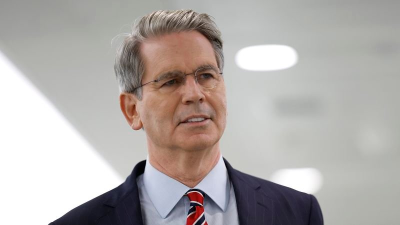 hear-what-one-of-trump’s-top-economic-officials-said-about-the-stock-market-plunge