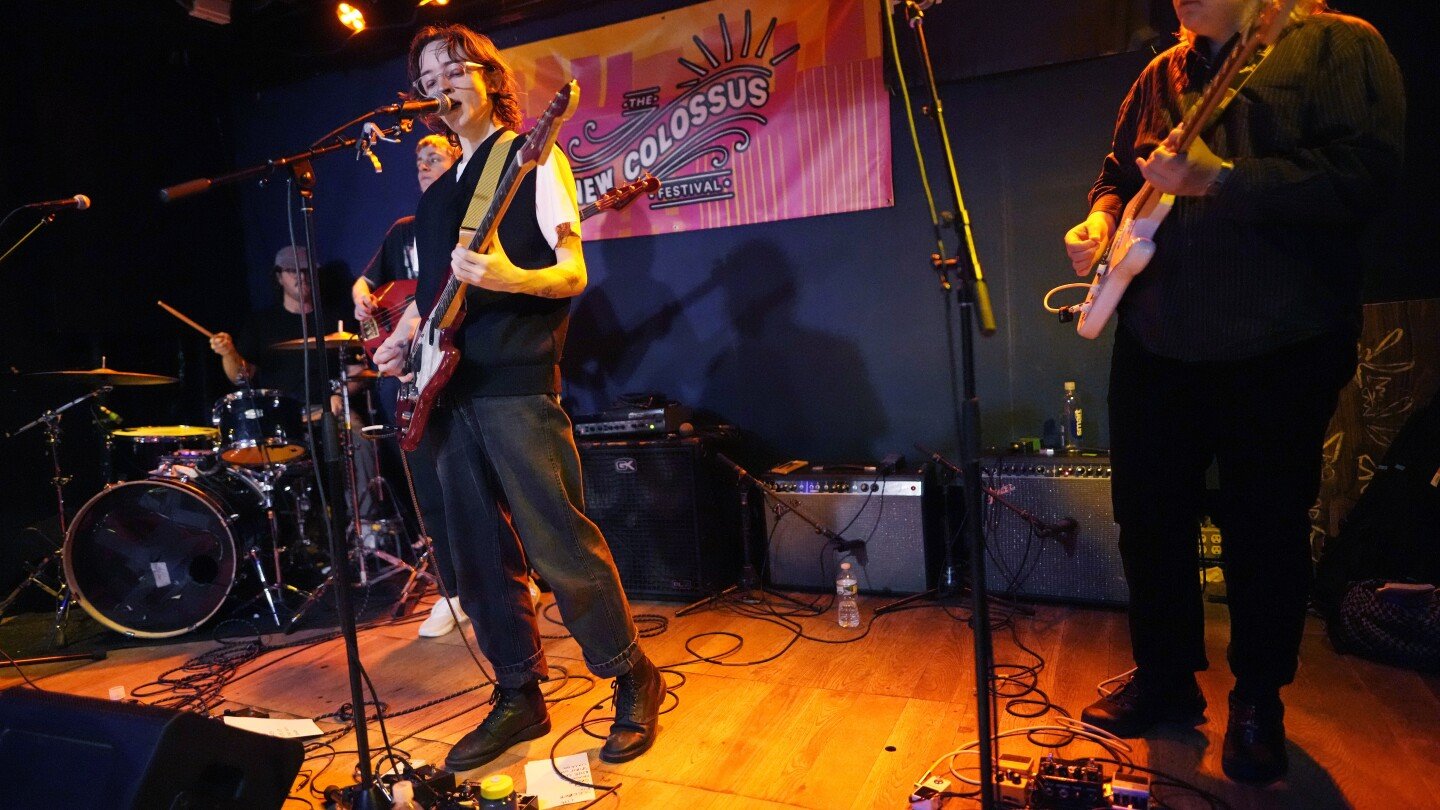 visa-fee-hikes-and-delays-hinder-international-artists-from-touring-the-united-states