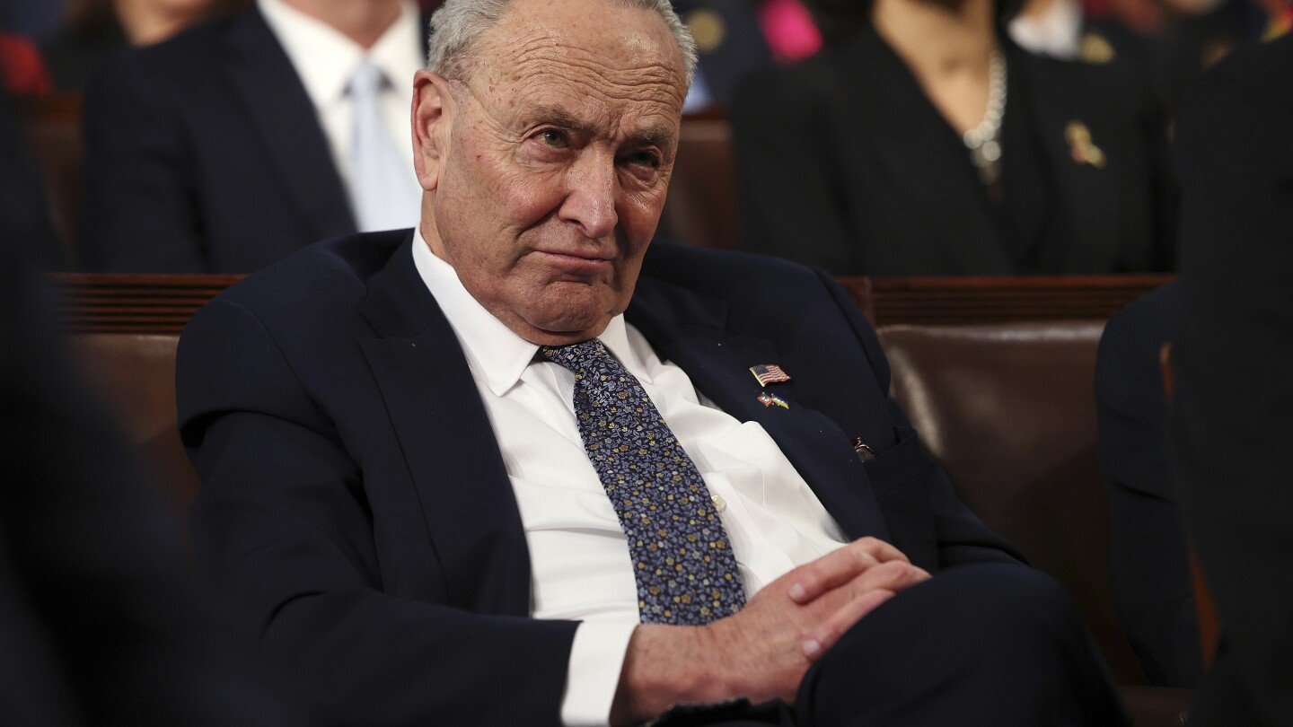 democratic-party-fractures-in-government-shutdown-fight,-with-anger-running-high