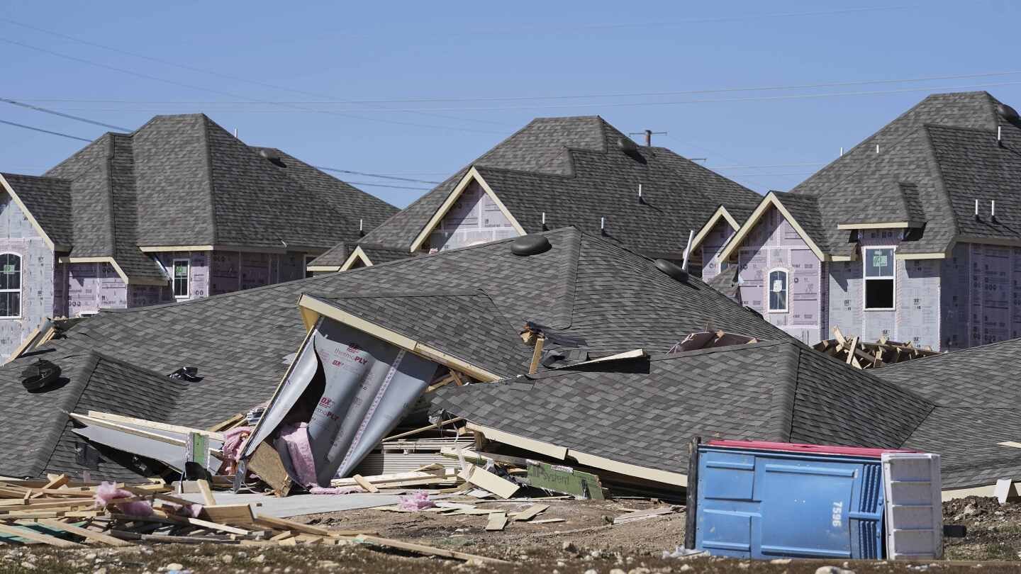 extreme-weather-expected-saturday-gets-rarely-used-‘high-risk’-designation