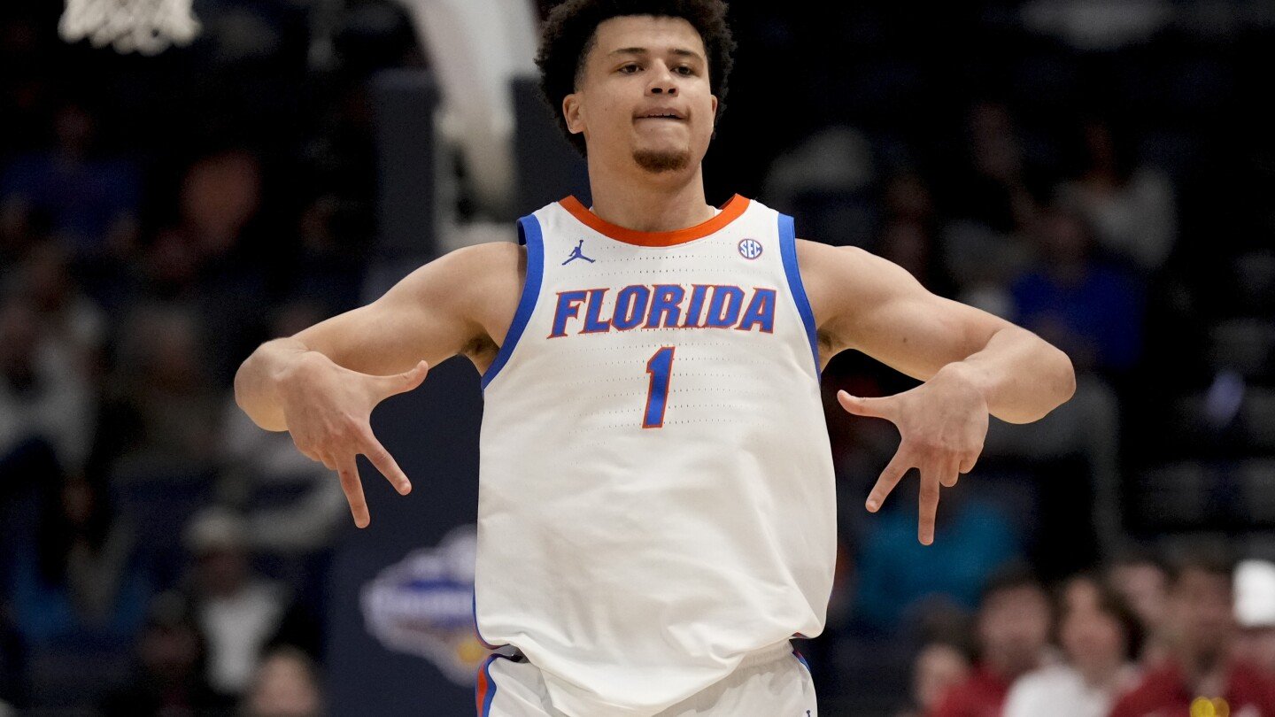 clayton-scores-22-as-no-4-florida-beats-no.-5-alabama-104-82-in-sec-semis