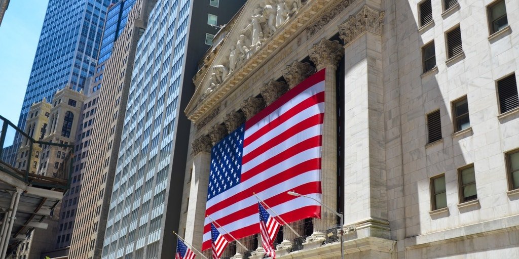 market-sell-off-hasn’t-been-driven-by-recession-fears,-jpmorgan-analysis-finds