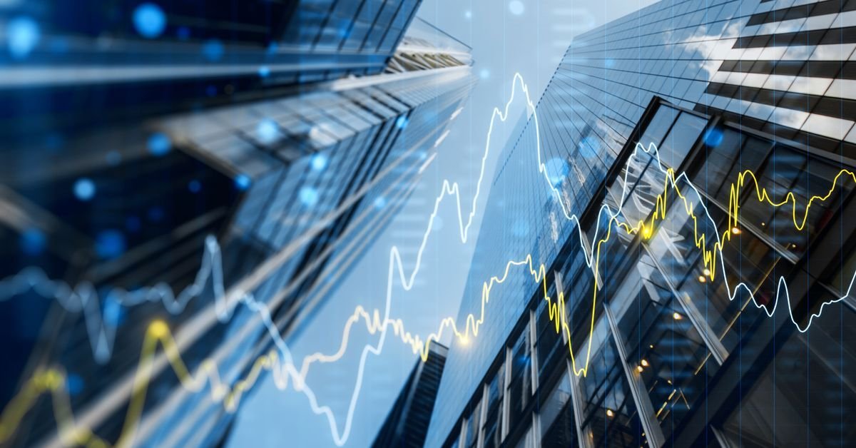 earnings-news-cause-immediate-stock-price-jumps,-sometimes-moving-whole-market