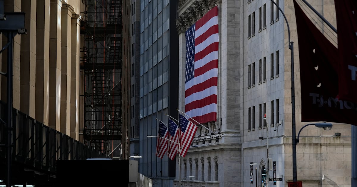 stock-market-today:-us-stocks-fall-as-wall-street-waits-for-the-fed