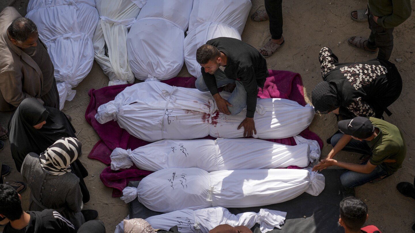 after-one-of-the-deadliest-days-in-gaza,-here’s-the-conflict-in-numbers