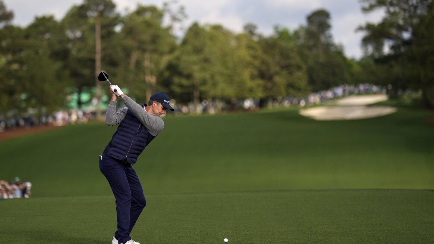 justin-rose-is-in-the-lead-at-the-masters-and-hopeful-of-staying-there-this-time