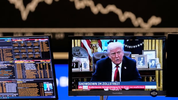 democrats-pen-letter-asking-sec-to-investigate-trump,-allies-for-alleged-market-manipulation