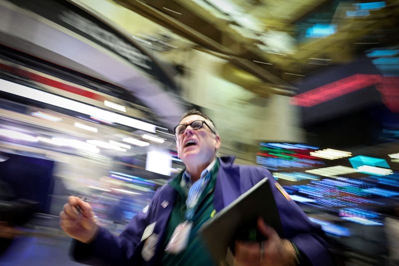trade-tensions-can-lead-to-stock-market-crashes,-imf-says