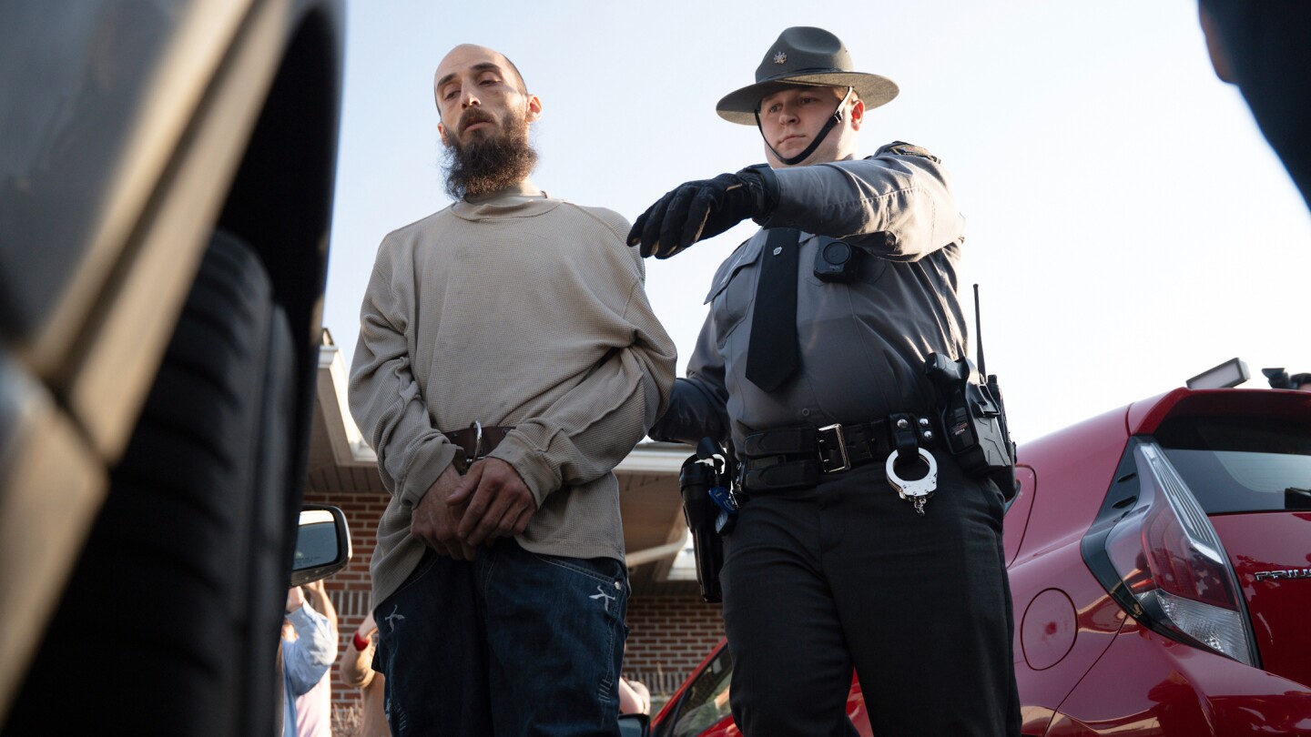 officials-work-to-uncover-the-motive-for-fire-set-at-pennsylvania-governor’s-residence