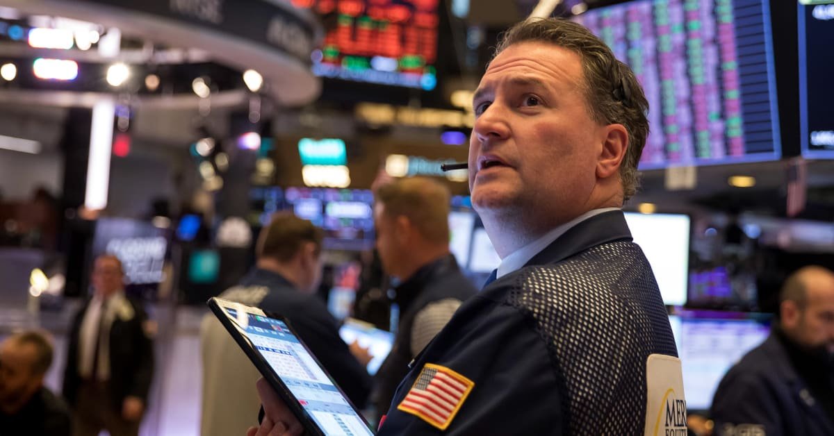 stock-market-today:-stocks-slide-as-nvidia-gets-dragged-into-us-trade-war