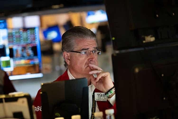 stock-market-news-today:-nasdaq-2%-ahead-of-powell-(sp500:s&p-complete-indices)