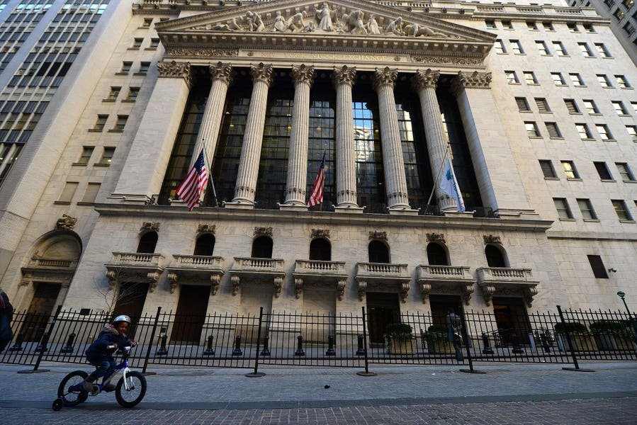 is-the-stock-market-open-good-friday?-don’t-expect-to-see-much-movement-in-your-brokerage-accounts.