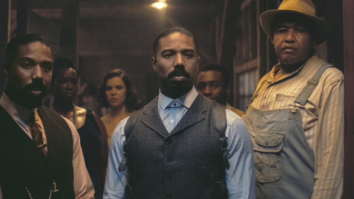 ‘sinners’-surges-past-‘minecraft’-to-lead-box-office