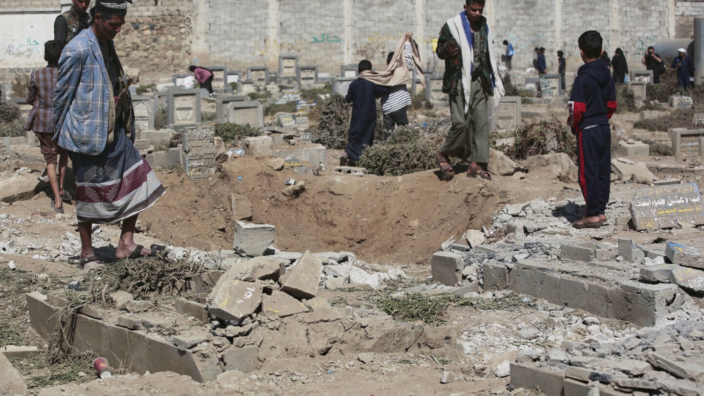 us-airstrikes-killed-12-people-in-yemen’s-capital,-the-houthi-rebels-say