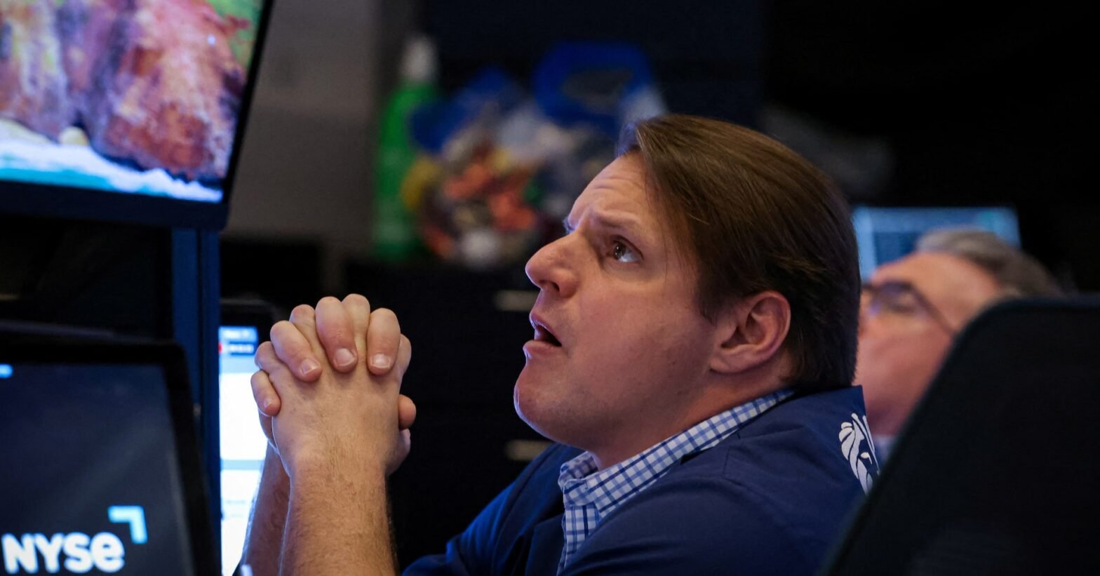 us-stocks-extend-slide-as-trump-harangues-powell,-s&p-500-down-3%