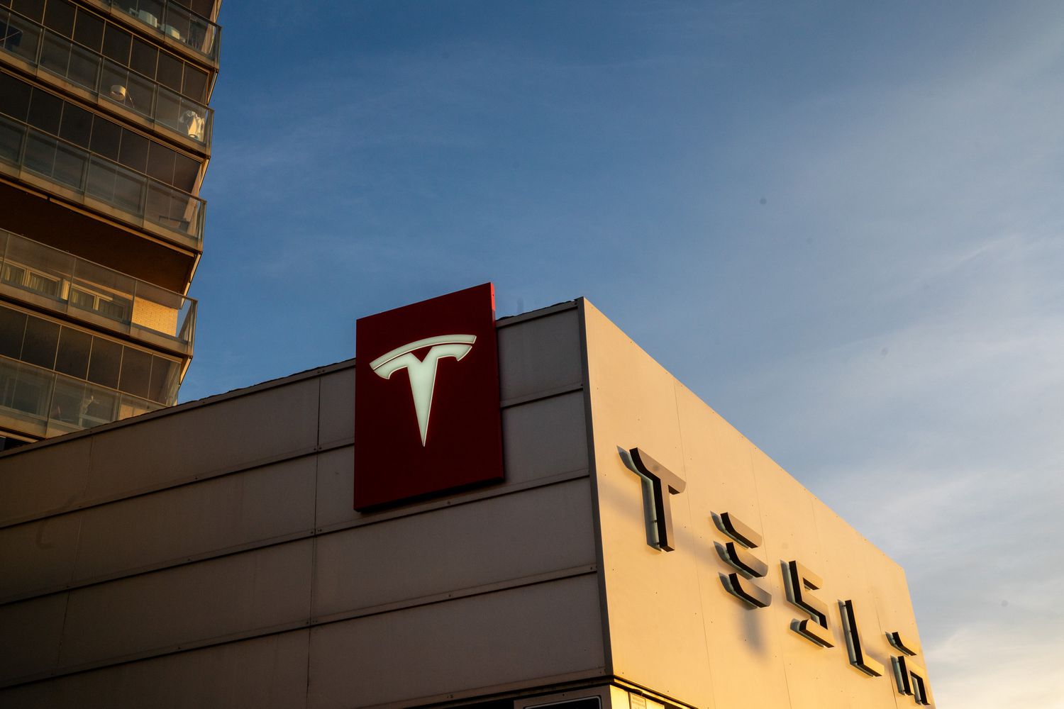 5-things-to-know-before-the-stock-market-opens