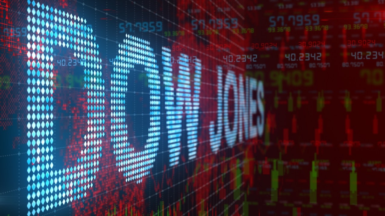 us-stock-market-live:-dow-futures-jump-over-500-points-after-trump-backtracks-on-powell-removal