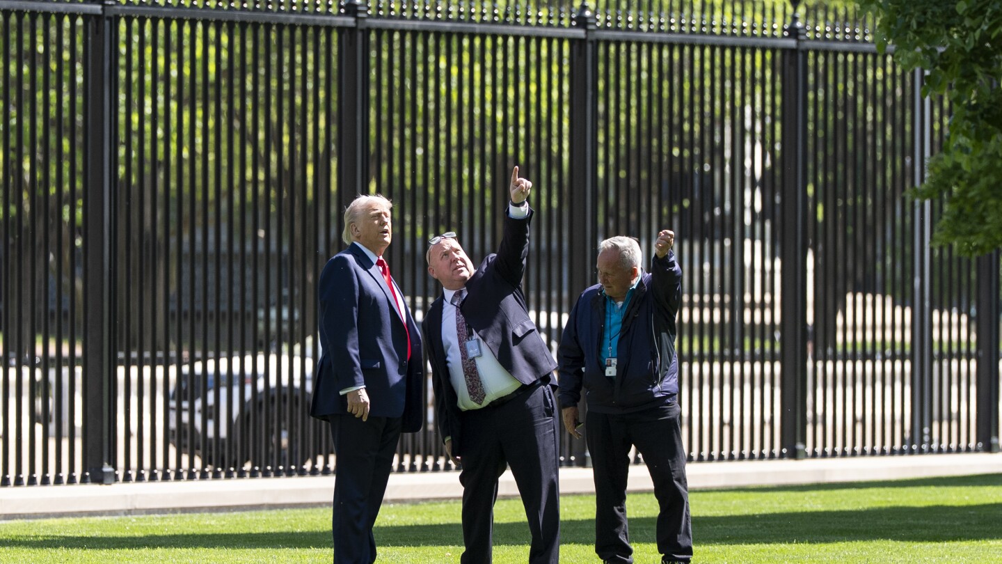 trump-is-putting-his-‘touches’-on-the-white-house-with-flagpoles,-art-and-an-oval-office-overhaul