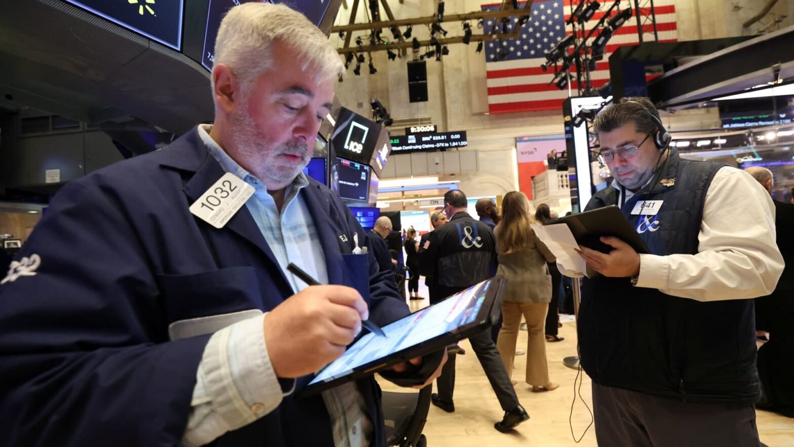 s&p-500-futures-rise-after-three-day-winning-streak,-alphabet-beat:-live-updates