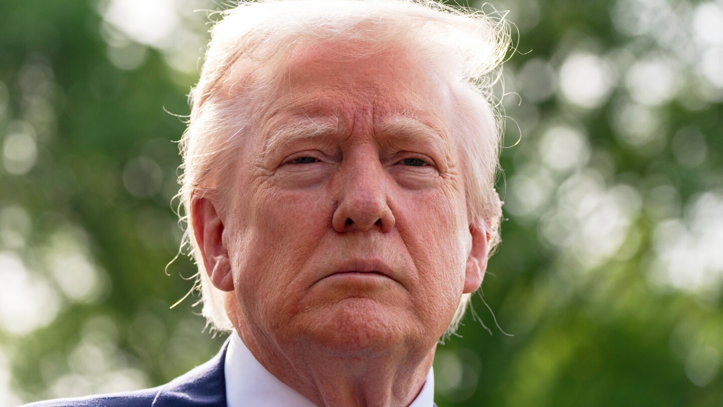 judge-blocks-trump-administration-from-nixing-collective-bargaining-for-most-federal-employees