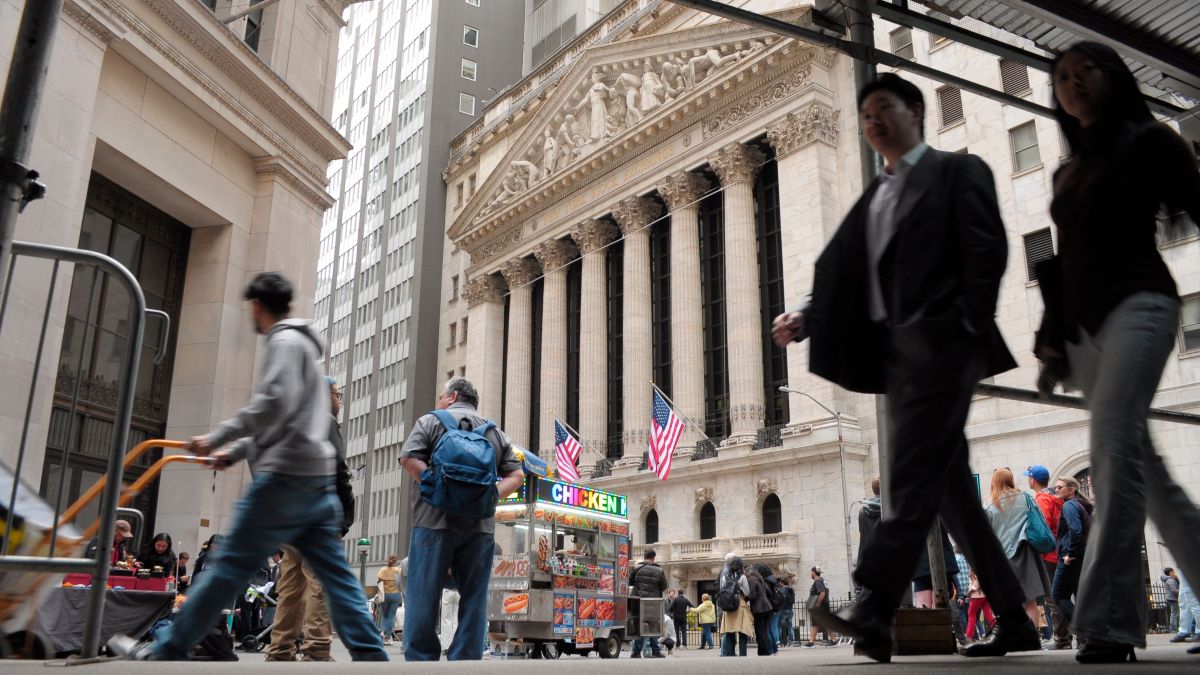 alvarez-&-marsal-eyes-stock-market-valuation-of-up-to-$18bn