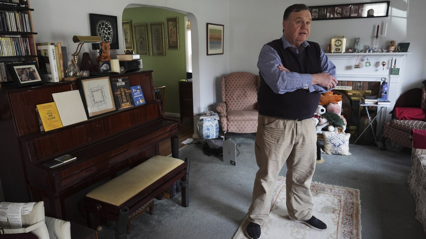 market-turmoil-has-many-afraid-to-check-retirement-savings