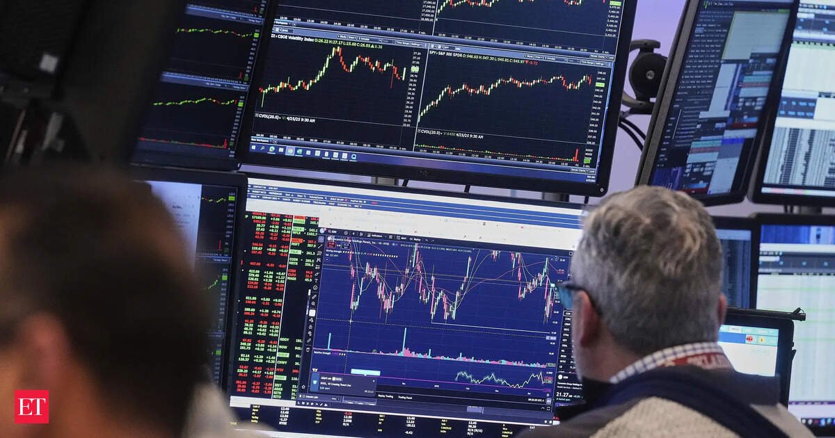 in-the-face-of-market-volatility,-top-wall-street-analysts-are-highlighting-key-stocks-poised-for-robust-growth:-here’s-why-analysts-believe-these-picks-could-thrive-in-2025