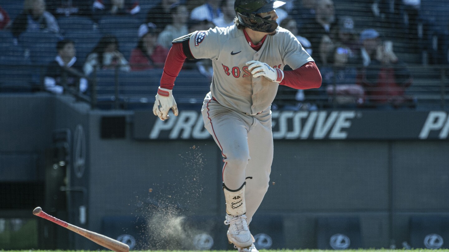cleveland-fan-ejected-for-heckling-red-sox-star-jarren-duran,-who-revealed-suicide-attempt