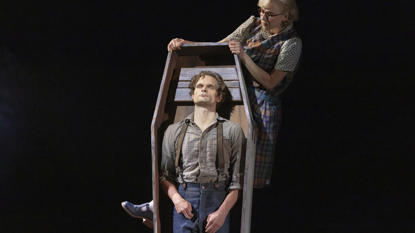broadway’s-andrew-durand,-who-plays-a-corpse-in-‘dead-outlaw,’-reveals-the-secret-to-stillness