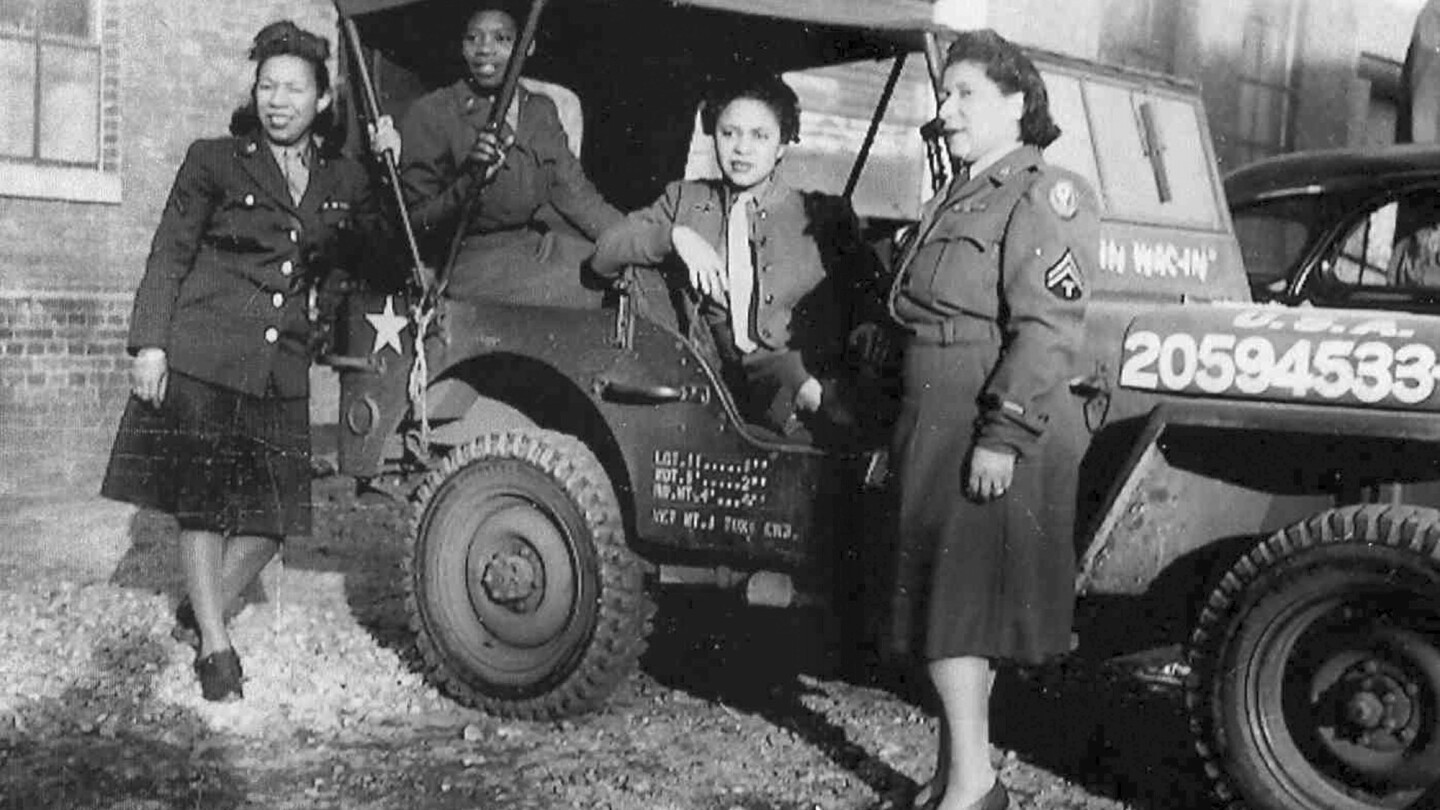 black-female-wwii-unit,-‘six-triple-eight,’-to-receive-congressional-honor