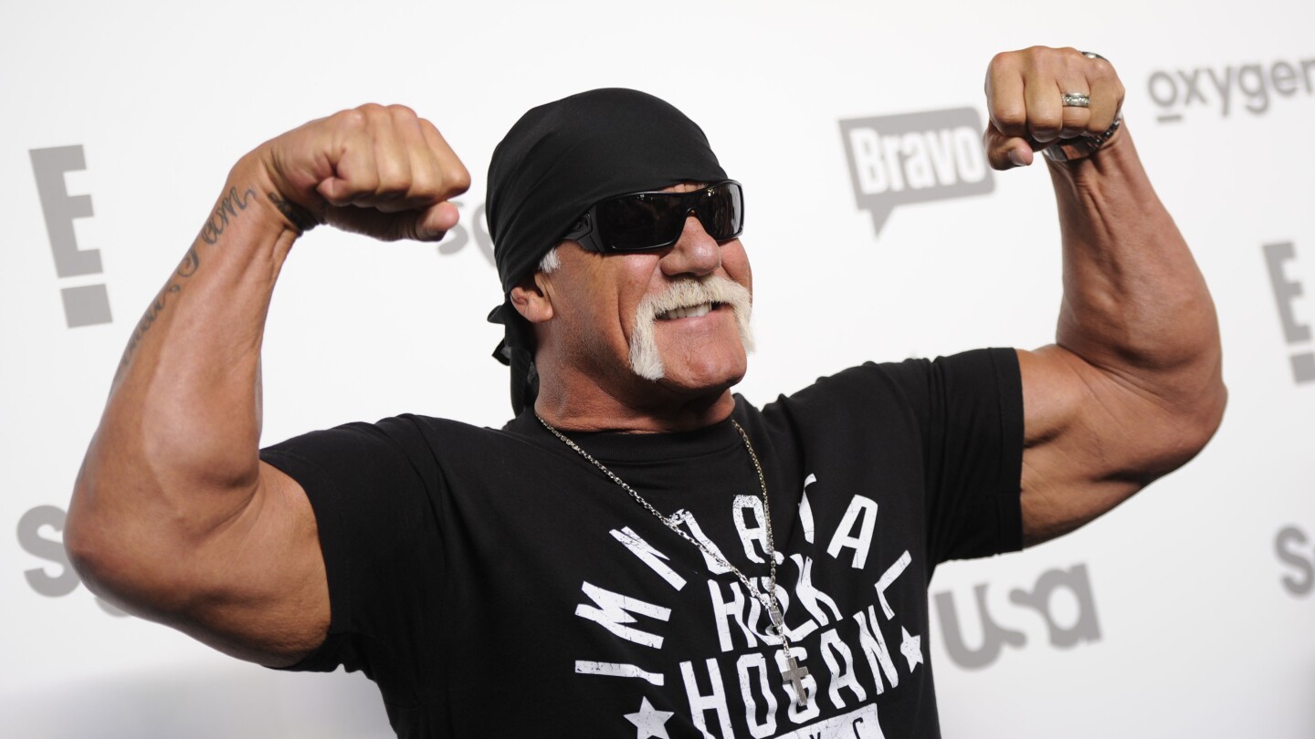 pro-wrestling-icon-hulk-hogan-to-be-commissioner-of-real-american-freestyle